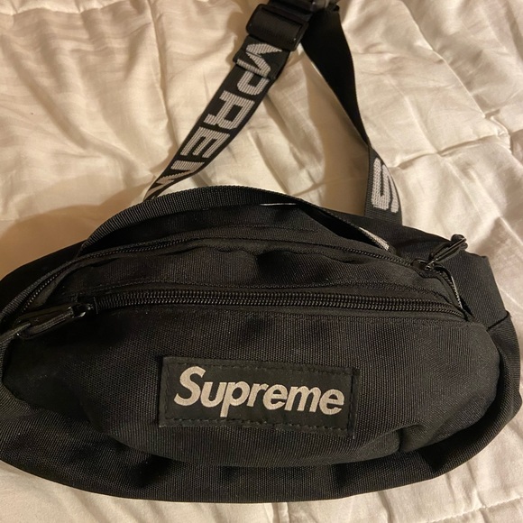 Supreme shoulder bag - Picture 1 of 5
